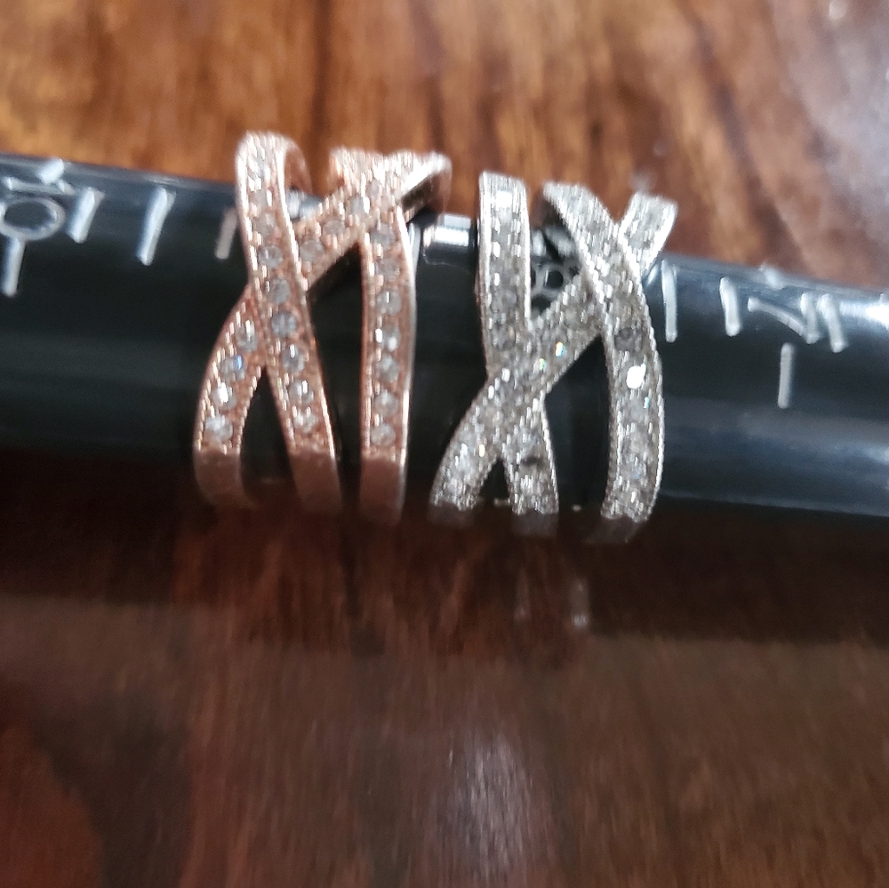 2 pack Rhinestone Rings (sz 8+9) - Picture 2 of 3